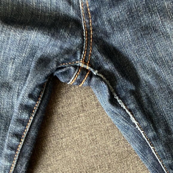 J Brand Mid Rise Skinny Leg Jeans in Dark Vintage, Size 27 - Picture 10 of 11